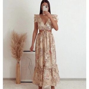 H&M Maxi Cut Out Maxi Dress